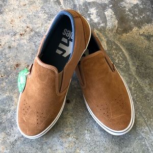 NEW Suede Etnies Marana style slip-on - Mens 9